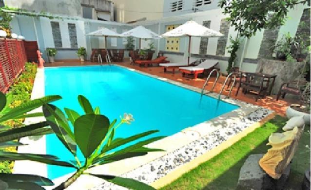 Violet Hotel Нячанг Екстер'єр фото